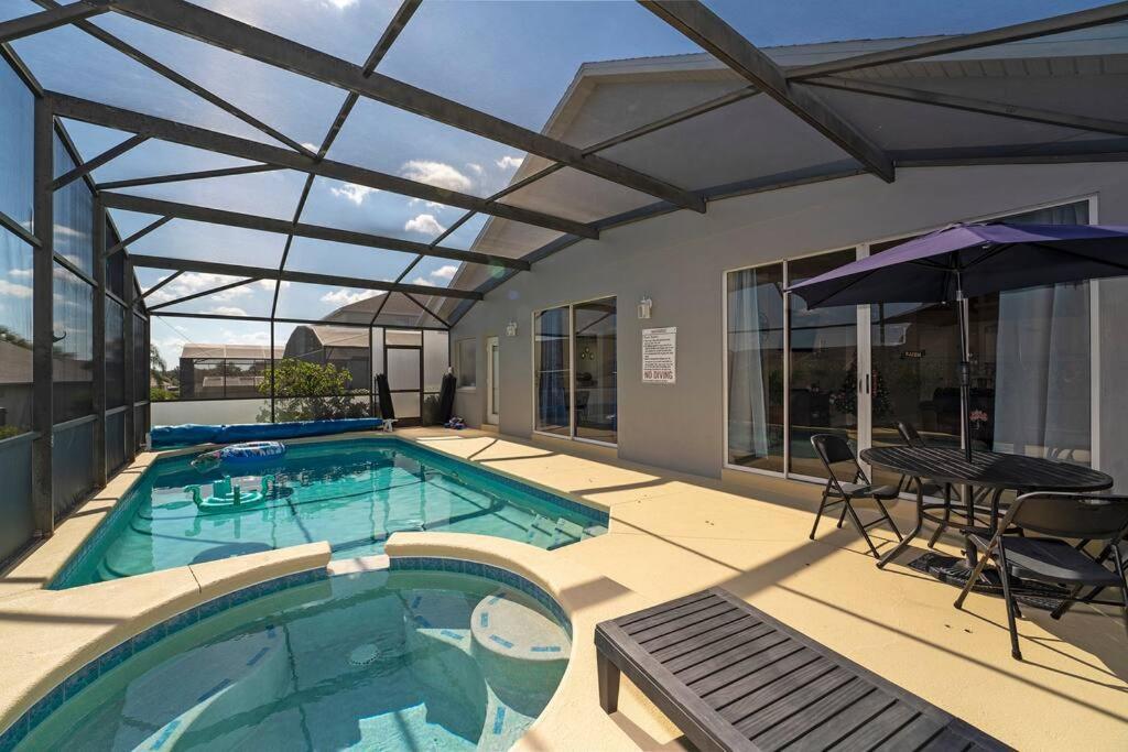 Poolside Orlando Oasis Villa Buitenkant foto